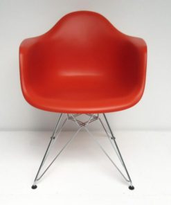 Eames-DAR-Dining-Arm-Chair-Vitra-rood-A