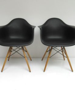 DAW-Eames-Vitra-zwart-C